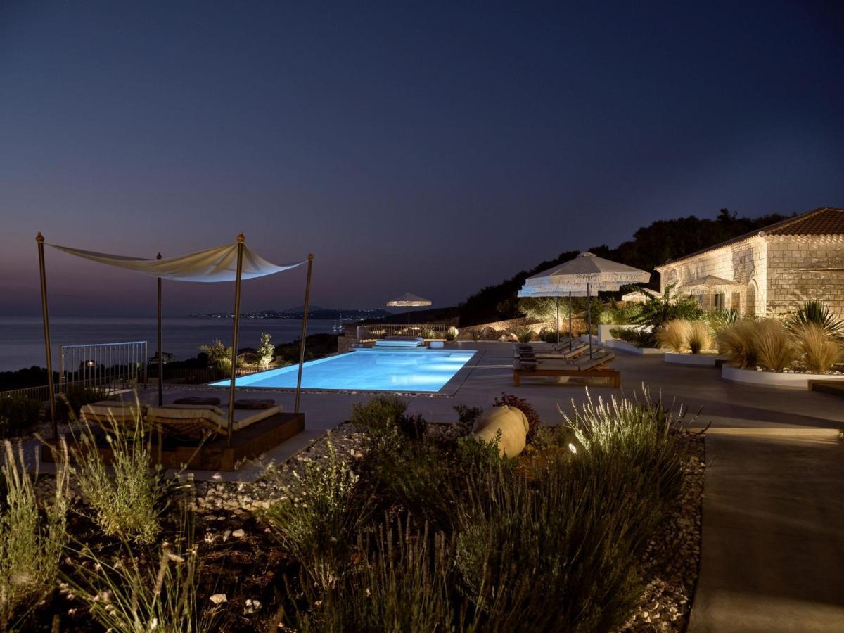 Rebek Luxury Villas & Suites Agios Nikolaos  Extérieur photo