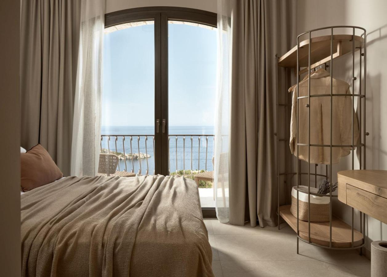 Rebek Luxury Villas & Suites Agios Nikolaos  Extérieur photo